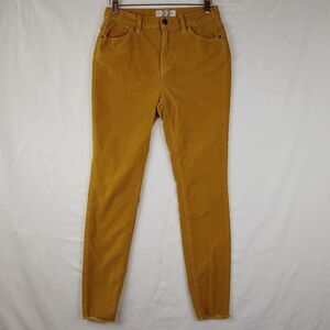 We The Free Corduroy Pants Size 27 Mid Rise‎ Skinny Ankle Raw Hem Yellow Marsh